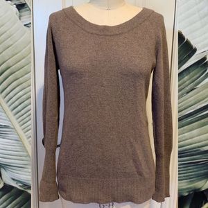 ✨Skaist Taylor Mauve Sweater✨